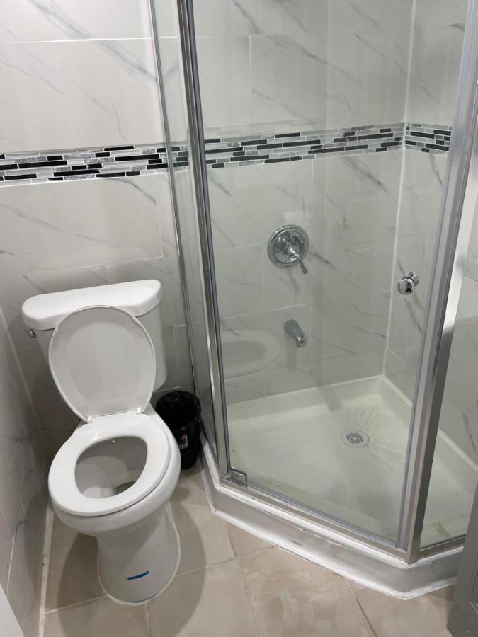 A Private Room In Queens New York Extérieur photo